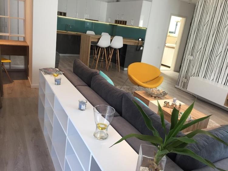 Inchiriez apartament 2 camere Cloreasca - 1