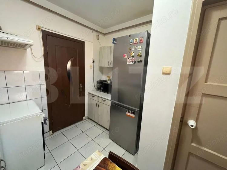 Apartament 2 camere parter centrala proprie, bloc de caramida izolat 50 mp - 4