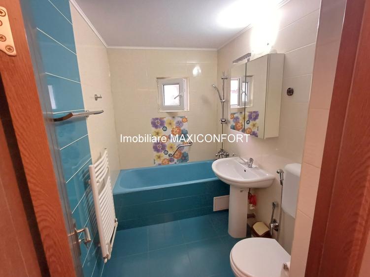 Vanzare apartament 3 camere - Imobiliare MAXICONFORT - 9