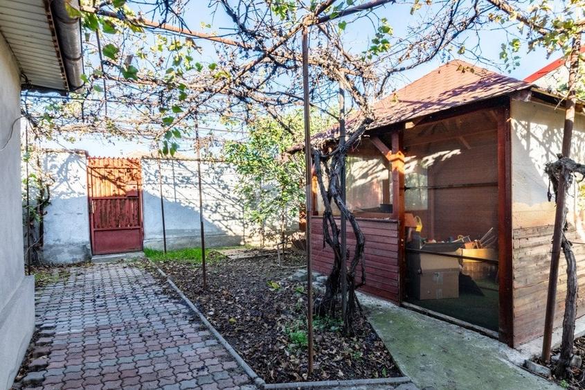 Casa si teren 401mp,toate utilitatile, Craiova,Centrala proprie 145.000Euro| - 3