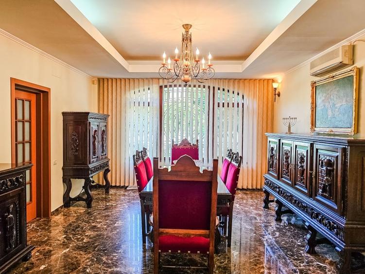 Vanzare casa/vila care refuza trecerea timpului - Zona Capitale - 5