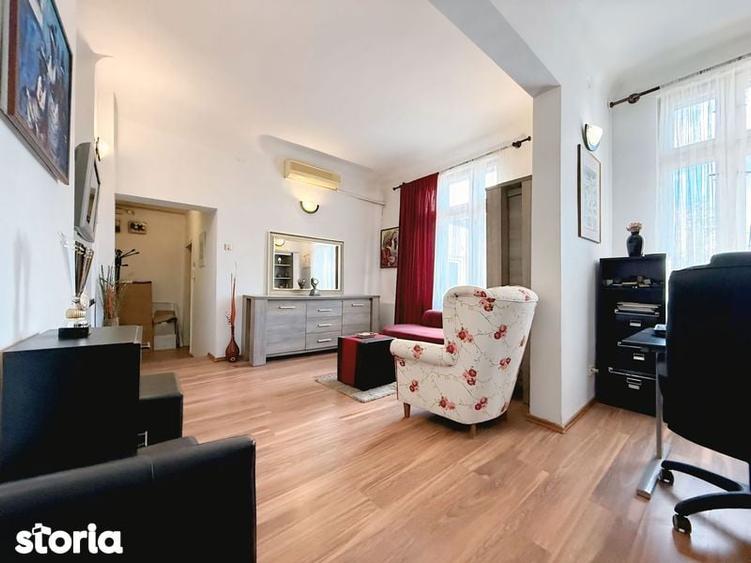 Central - apartament dispus pe 2 etaje in vila - 2