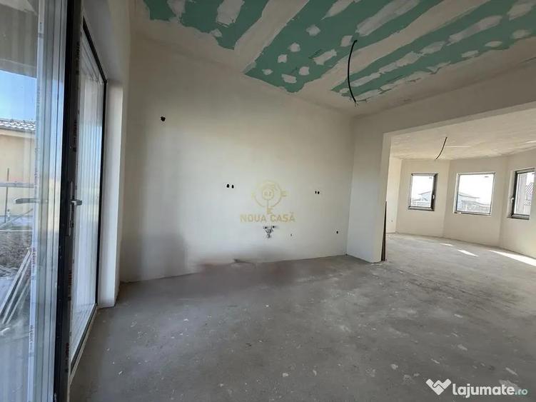 De Vanzare Casa 3 Dormitoare/Garaj/Terasa cu Teren Genero... - 6