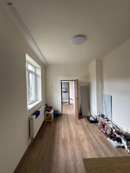 Vand apartament 3 camere cu 2 bai. RENOVAT RECENT Deveselu(Cartier aviatorilor) - 6