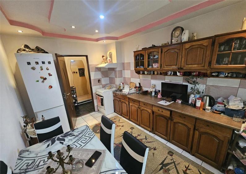 Resita, 3 Cam. Dec., Micro 4 - 14