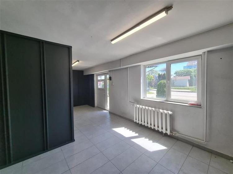 Spatiu comercial, 45 mp utili, situat in cartierul Bulgaria! - 2