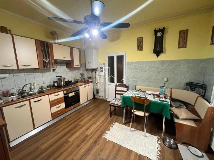 Casa De Vanzare, Zona Cornisa/Platou, De Vanzare - 10