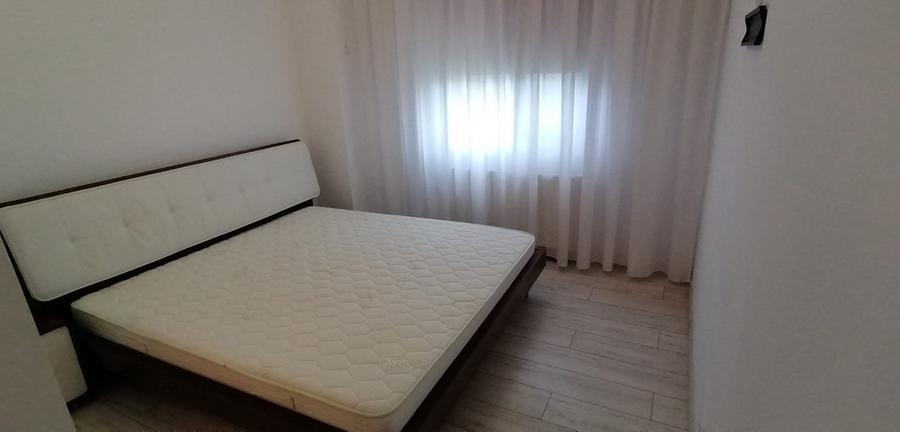 INEL 1 STR. SoveJA Apartament cu 3 camere decomandate Bloc NOU - 9