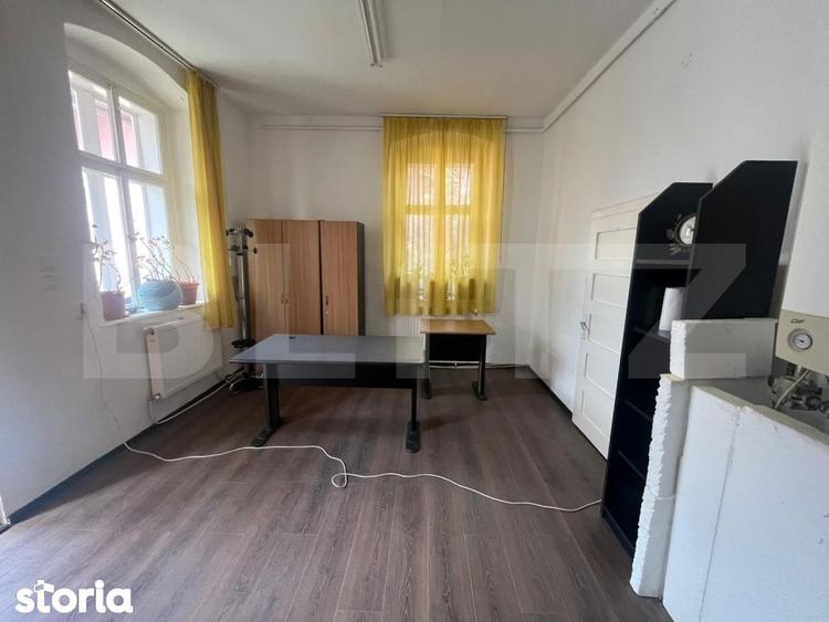 Casa Monument Istoric, Ultracentral Bistrita, 225mp curte, 2 intrari - 6