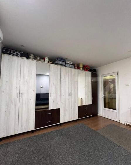 Garsoniera de vanzare, decomandata , zona Micro 3 - 6