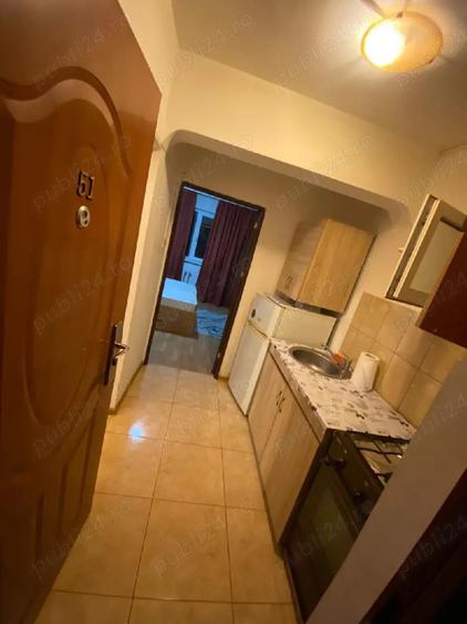 proprietar inchirieze garsoniera cet - 2