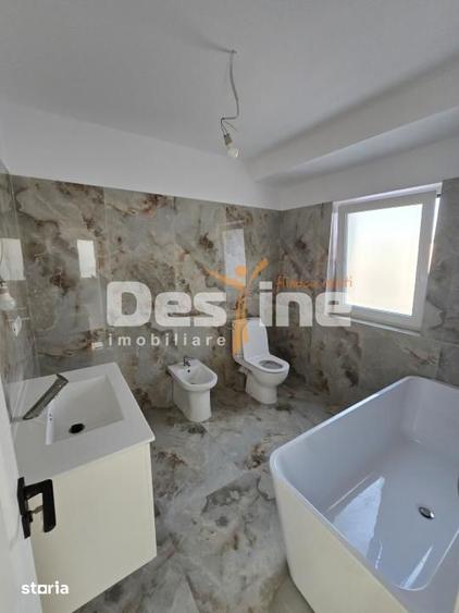 Casă cu 5 camere cu Teren 252 Mp în Valea Lupului