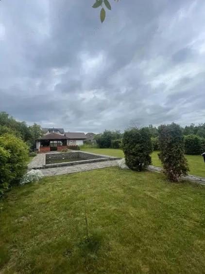 Duplex de vanzare, cu 8 camere, 300 mp, zona centrala - 11