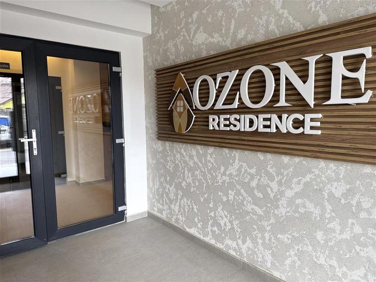 Oportunitate,  3  camere SPATIOS ,  Coresi - 1