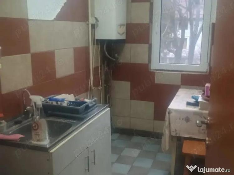 Apartament de 2 camere zona ASTRA,str Saturn - 2