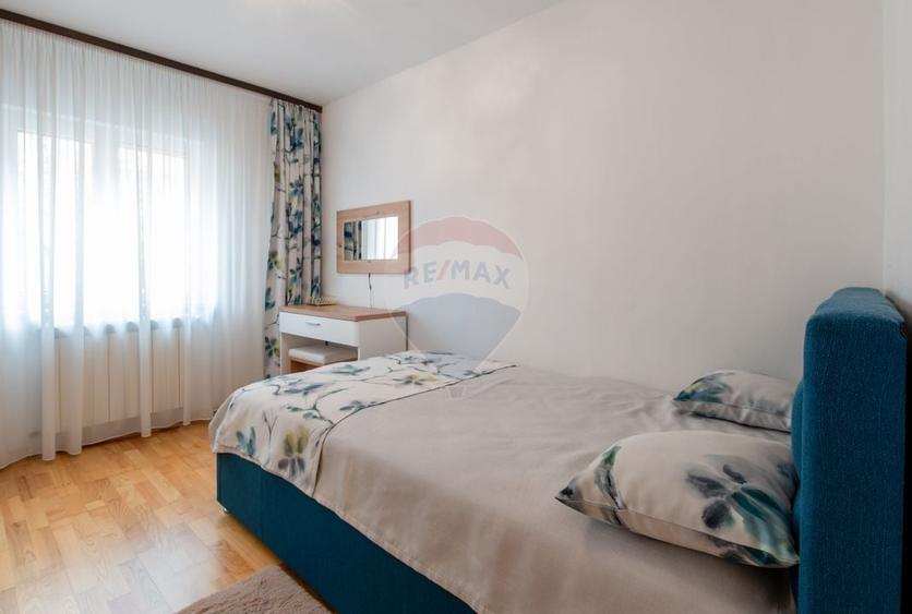 DE INCHIRIAT Apartament cu 4 camere în zona Scriitorilor - 22