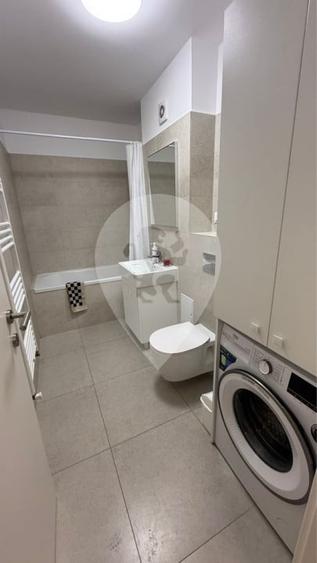 Garsoniera spatioasa 45 mp + balcon + loc parcare inclus - 3