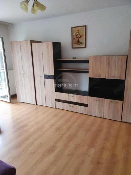 Apartament 2 camere zona Florilor