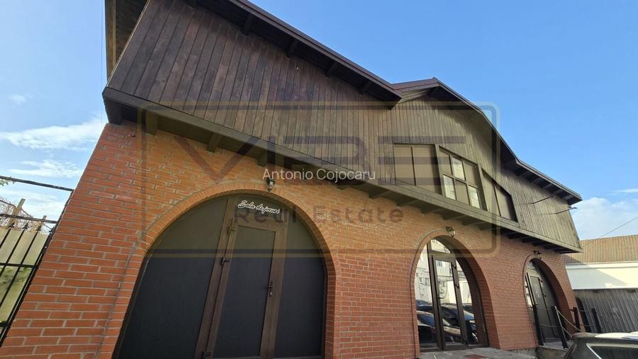 Spatiu comercial- cafenea/ showroom /restaurant