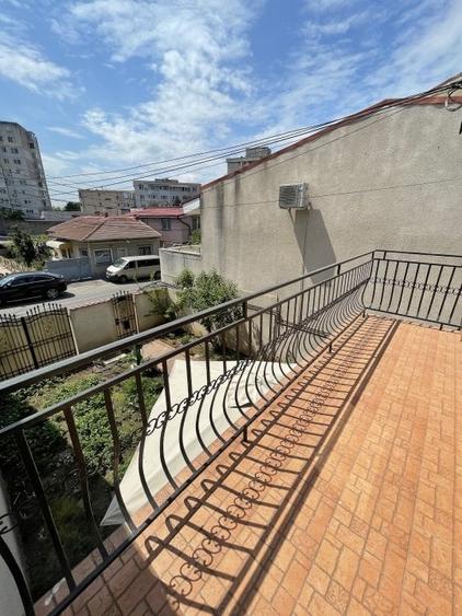 Tomis I, vila P+1 cu 4 camere, 2 balcoane, curte, loc de parcare - 16