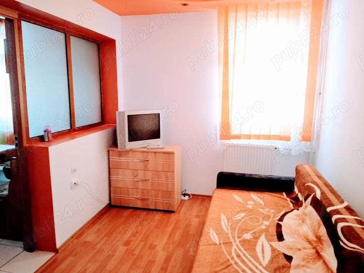 Vinzare garsoniera Dovalii - 1