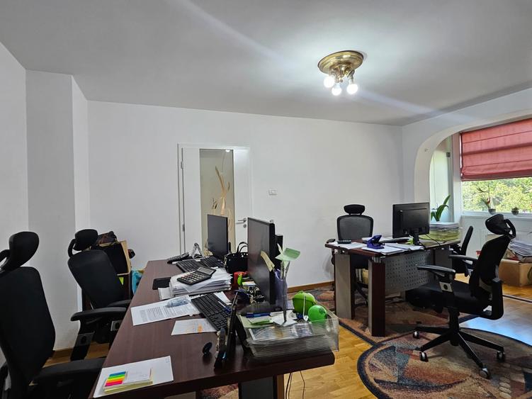 Vanzare apartament 2 camere - renovat complet - bloc reabilitat - 3