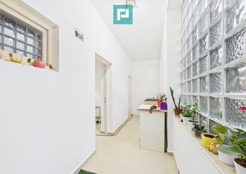 Casa cu 6 camere in Parneava - 3