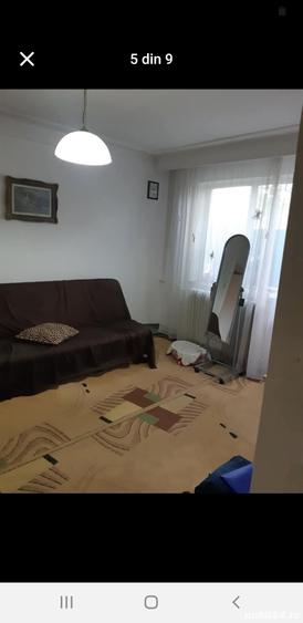 Apartament cu 3 camere semidecomandat în Tătărași