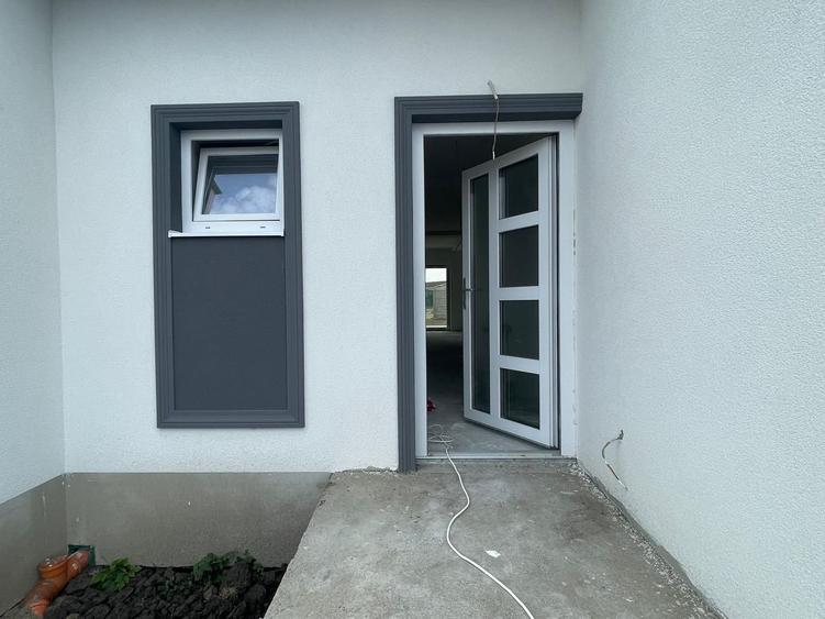 Duplex - 3 camere - ST280mp - toate utilitatile - Mosnita Veche - 11