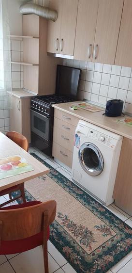 Inchiriez apartament 1 camera - Compartimentat pentru 2 camere - 4