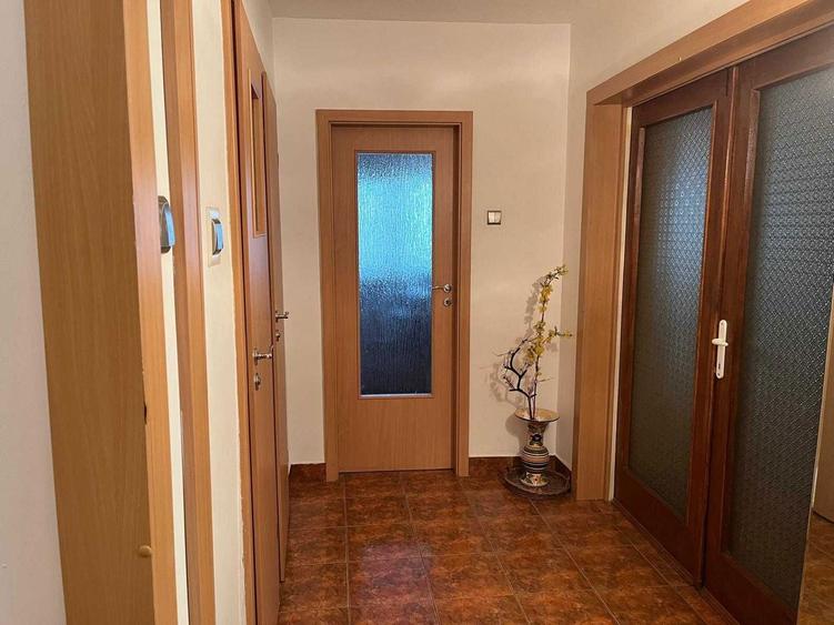 APARTAMENT ULTRACENTRAL - 3 camere, decomandat - 3