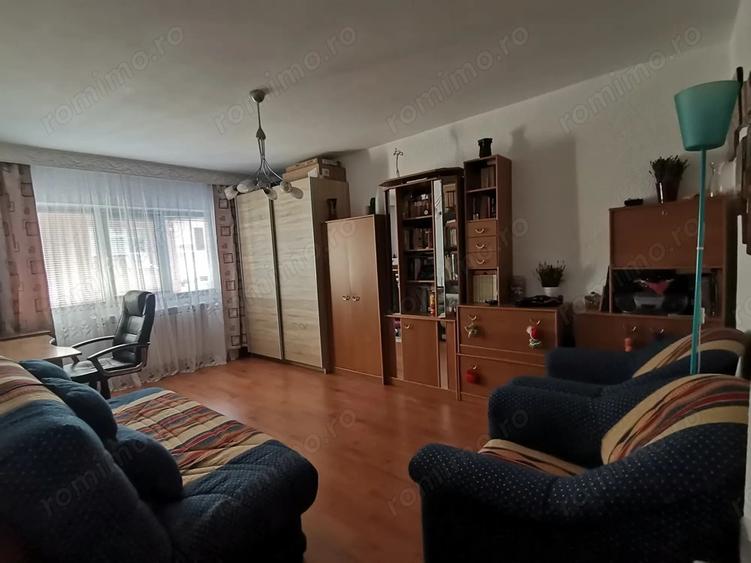 E3- Apartament 2 Camere decomandat, Et 3 4 ,centrala pe gaz, 54MP - 5