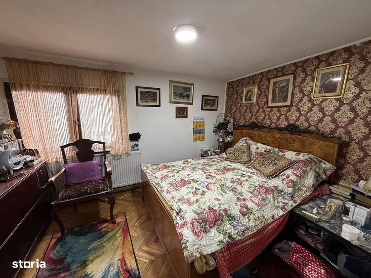 Casa corp C1 84mp + casa corp C2 51mp+garaj+ gradina si teren 889mp - 13