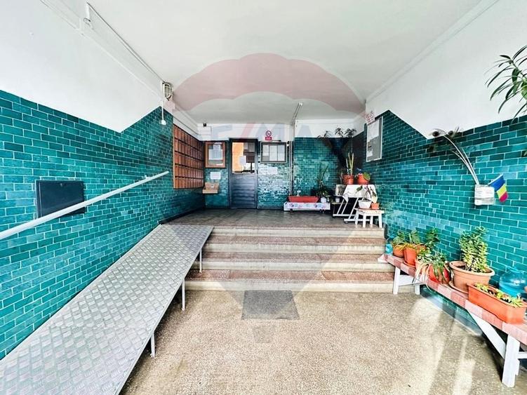 Apartament Decomandat, Metrou Gorjului la 3-4 minute - 2