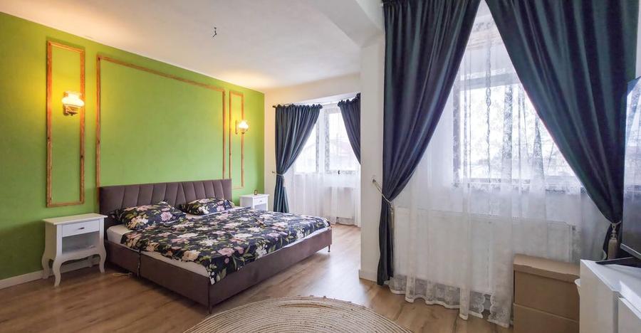 Casa spa?ioasa de vanzare Strada Republicii nr. 1... - 8