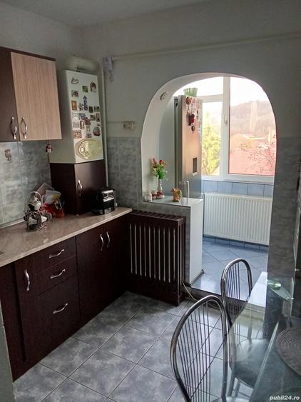 Apartament de vanzare - 4