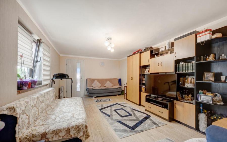 TANTAVA - GRADINARI, CASA 70 MP, LOT - 1557 MP! - 3