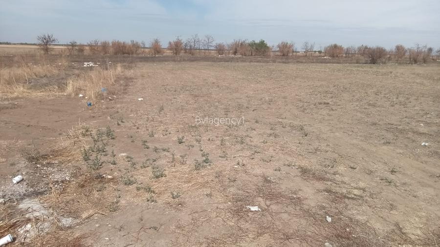 Teren intravilan – 1000 mp, Comuna Fundeni (limita Ilfov – Călărași) Teren intravilan – 1000 mp, Comuna Fundeni (limita Ilfov – Călărași)