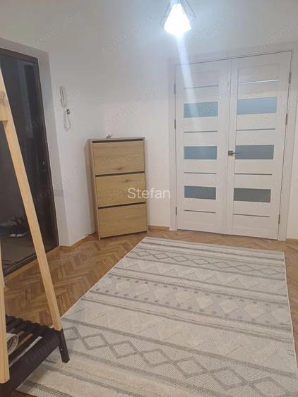 Ofer spre inchiriere aparatament de doua camere cu centrala proprie in zona Piata Sudului Ofer spre inchiriere aparatament de doua camere cu centrala proprie in zona Piata Sudului