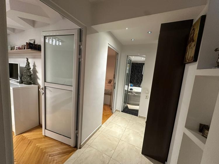 Apartament 3 camere de vanzare, Veteranilor - Dealul Tugulea - 6