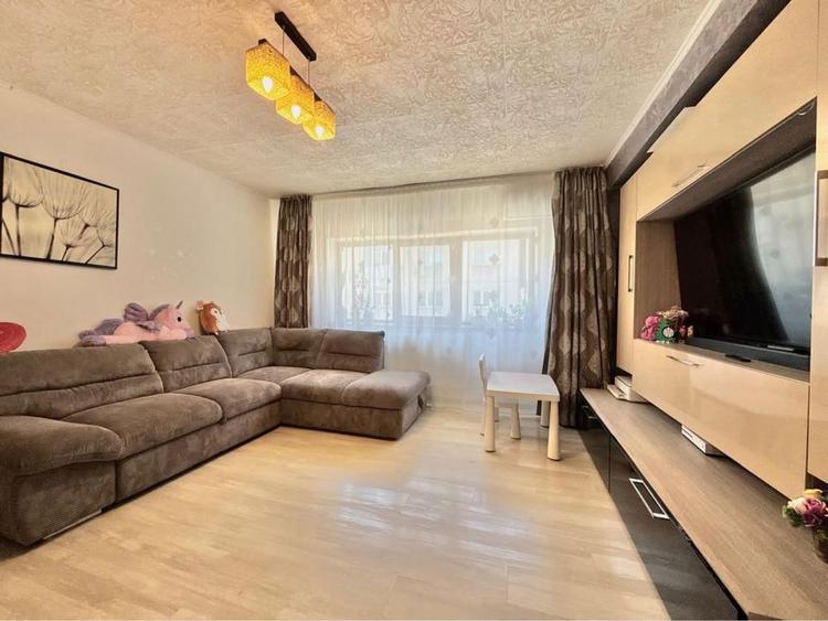 Aparament 2 camere, decomandat - 2