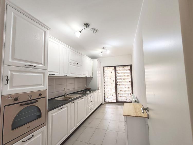 Casa Modernă de Închiriat în Sămpetru - 3 Dormitoare, Living,Terasă și Curte! - 5