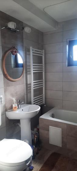 Apartament 3camere decomandate etaj 2 crihala - 1