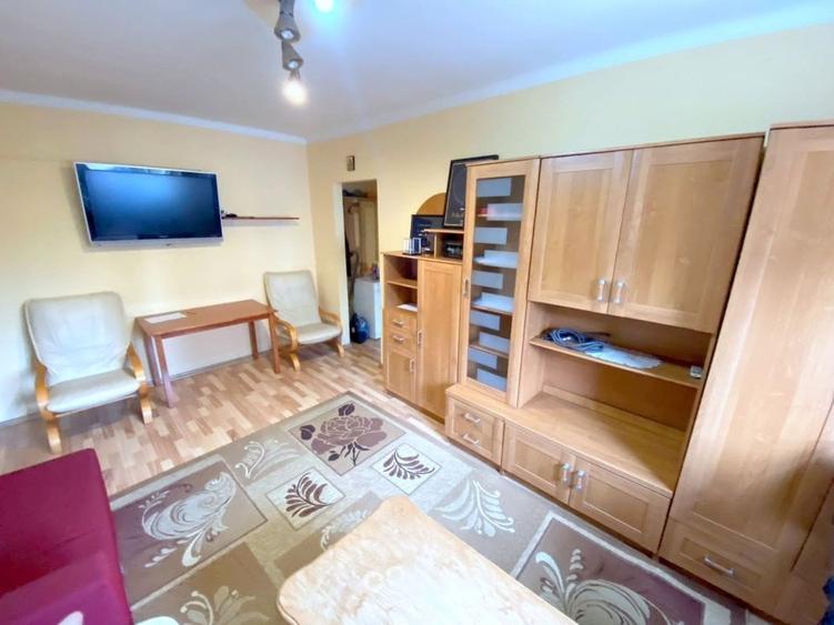 Apartament 3 camere, mobilat modern, in zona centrala, pe strada Horea - 8