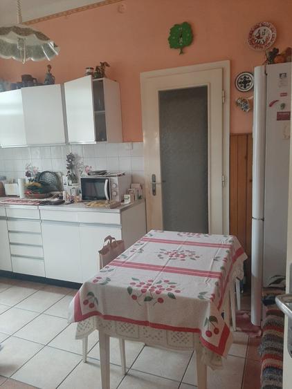 Apartament spațios  central – 120 mp construiti - 11