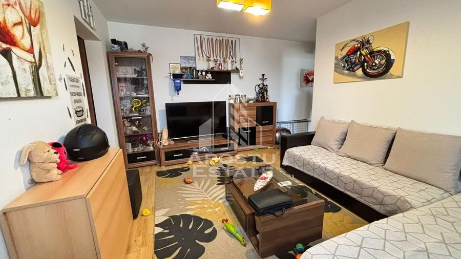 Apartament cu 2 camere in zona Dambovita, centrala termica și ac - 2