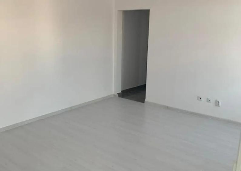 Casa cu destinatie comerciala 335 mp - 12