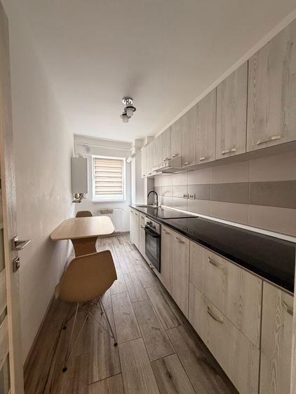 Apartament 2 camere decomandat Pacurari Liceul UAIC scoala Junior - 1