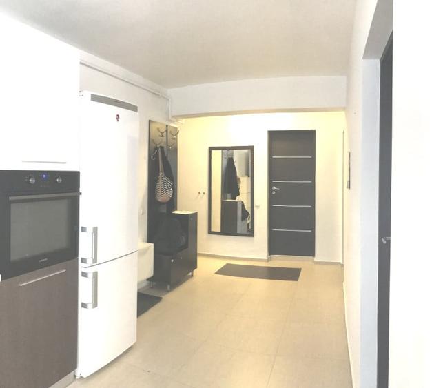 Apartament cu 3 camere, 67 mp, parcare, zona Florilor - 7