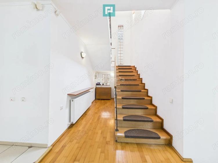 Casa spa?ioasa in Pope?ti-Leordeni